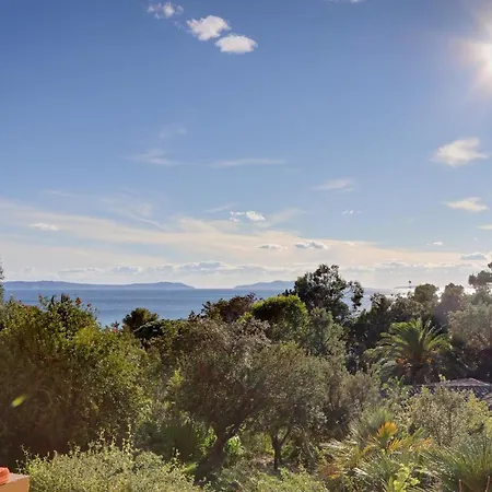 La Terrasse De La Rayol-Canadel-sur-Mer